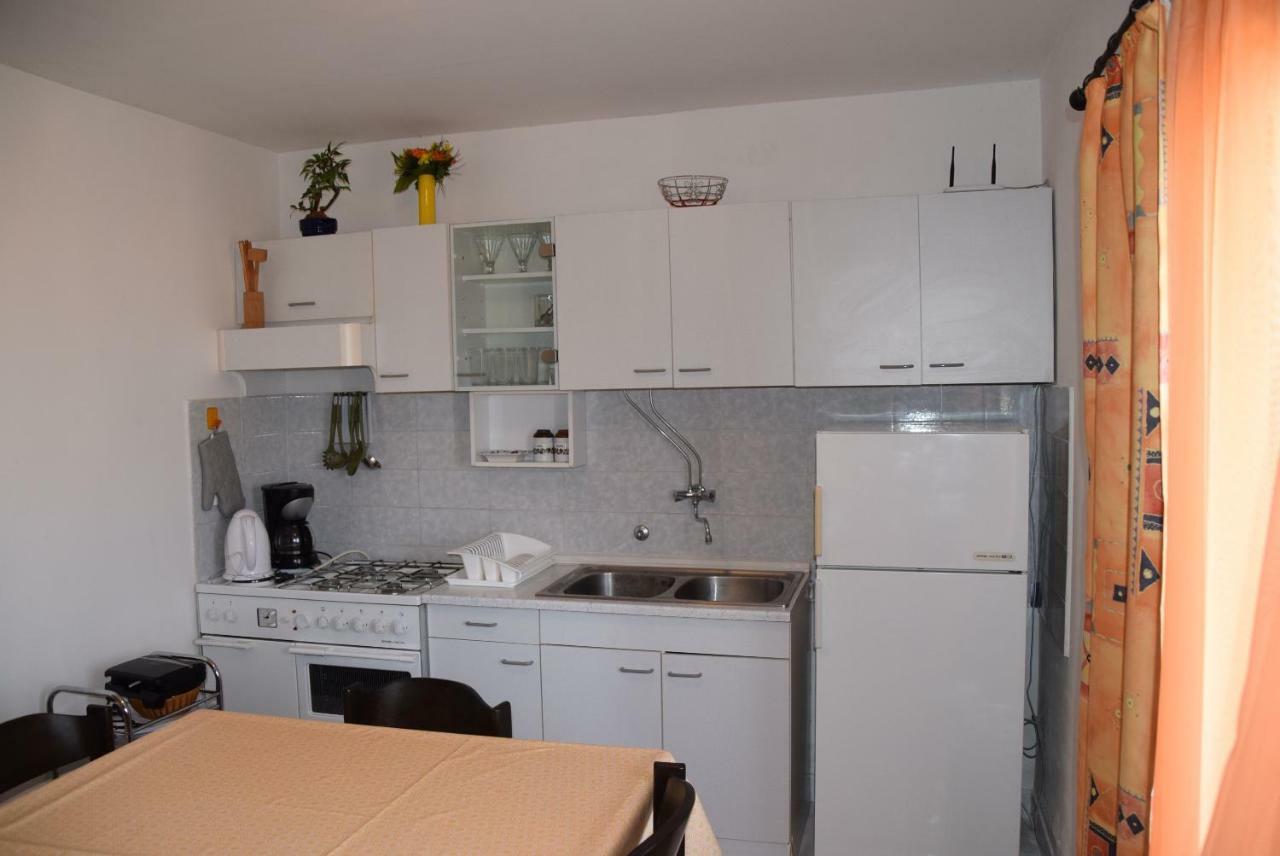 Apartment Halugica Kali Eksteriør billede